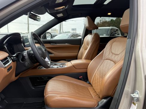 Certified 2025 INFINITI QX60 Autograph w/ Cargo Package image 12