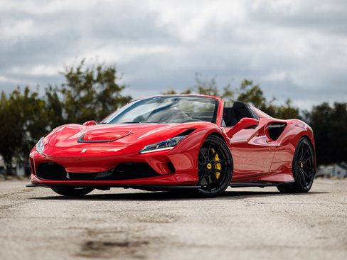 Used 2021 Ferrari F8 Tributo Novitec Upgrades image 12