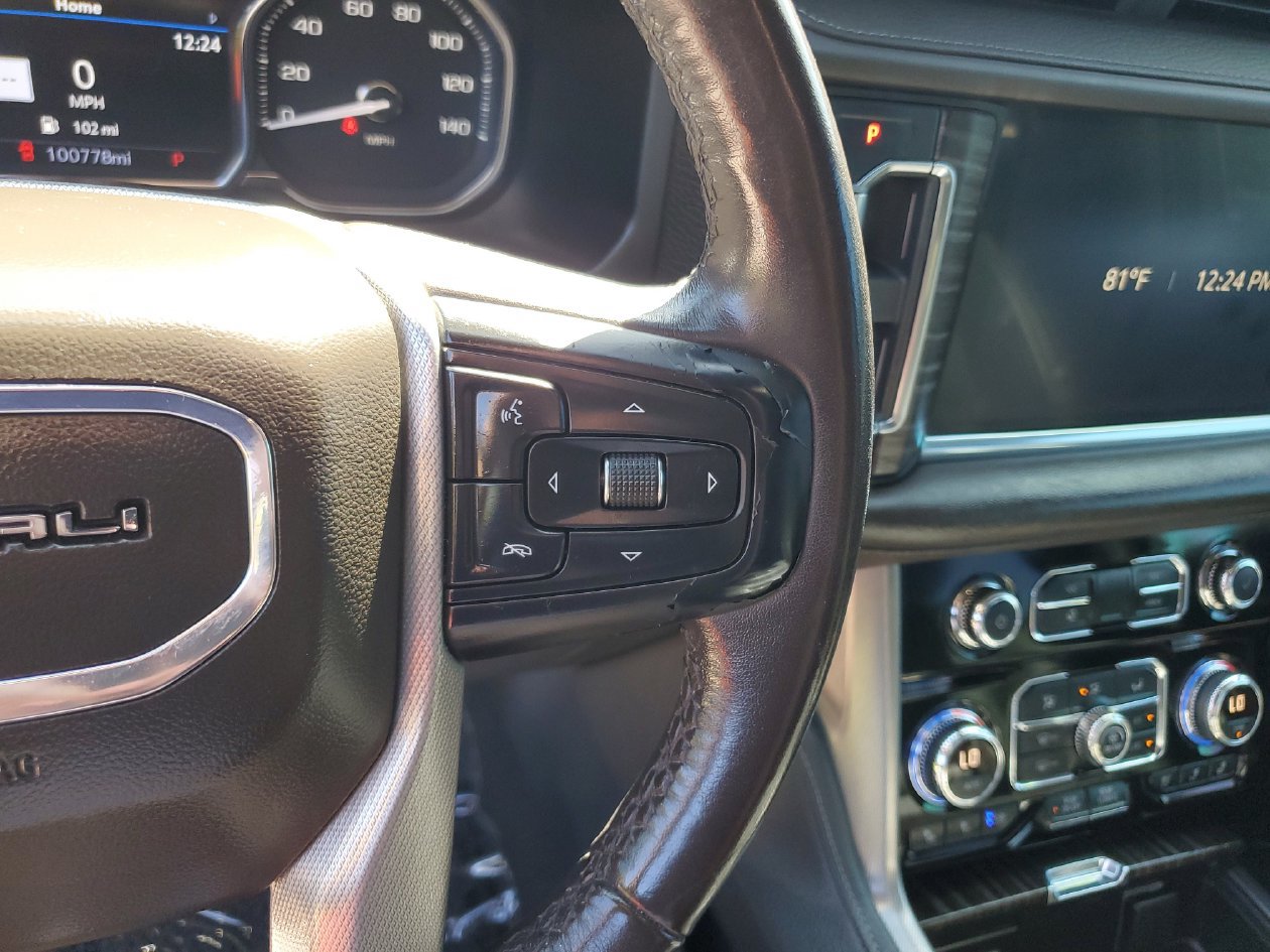 Used 2021 GMC Yukon Denali w/ Denali Premium Package RWD image 27