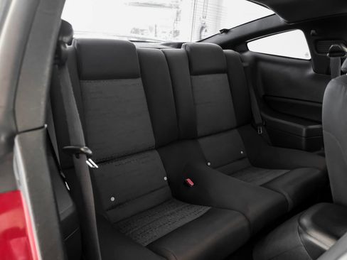 Used 2005 Ford Mustang Coupe RWD image 22