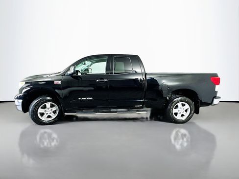 Used 2010 Toyota Tundra 4x4 Double Cab image 4