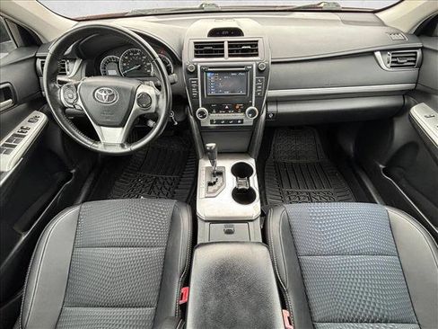 Used 2013 Toyota Camry SE image 15