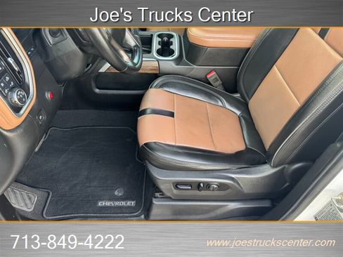 Used 2020 Chevrolet Silverado 2500 High Country image 24