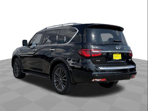 Used 2023 INFINITI QX80 Premium Select w/ Cargo Package AWD/4WD image 3
