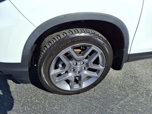 Used 2023 Honda Passport EX-L image 4
