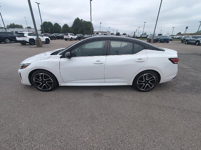 Used 2024 Nissan Sentra SR FWD image 10