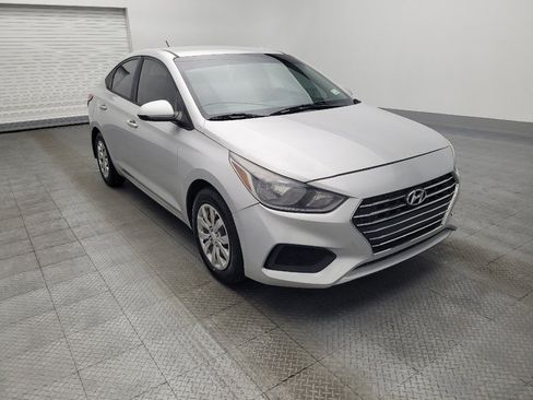 Used 2020 Hyundai Accent SE image 13