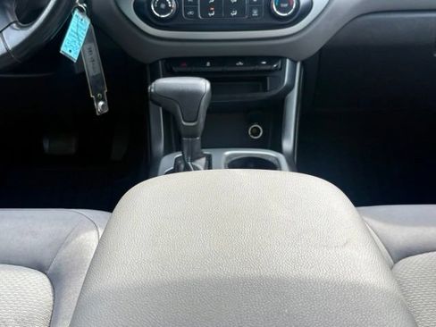 Used 2015 Chevrolet Colorado LT w/ LT Convenience Package RWD image 24