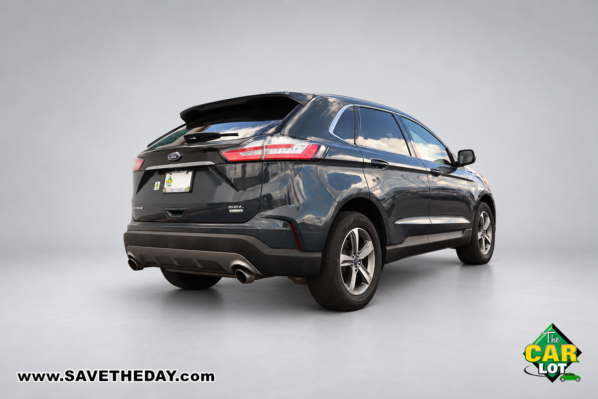 Used 2019 Ford Edge SEL w/ Equipment Group 201A FWD image 8