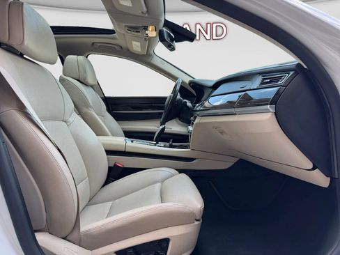 Used 2012 BMW 740i RWD image 24