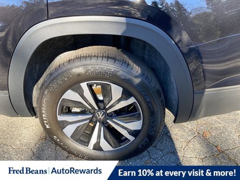 New 2026 Volkswagen Atlas SE image 6