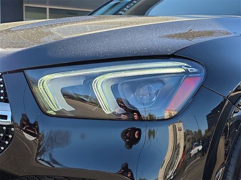 Certified 2021 Mercedes-Benz GLE 450 4MATIC image 9