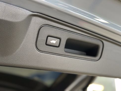 Used 2023 Honda Passport EX-L image 8