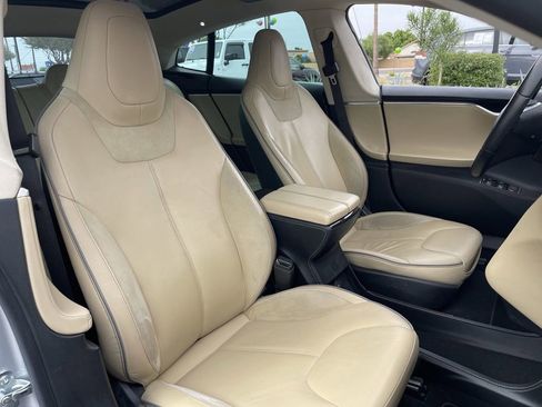 Used 2013 Tesla Model S RWD image 12