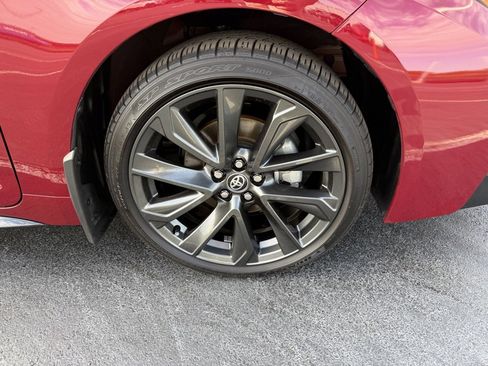 Certified 2025 Toyota Corolla SE image 8