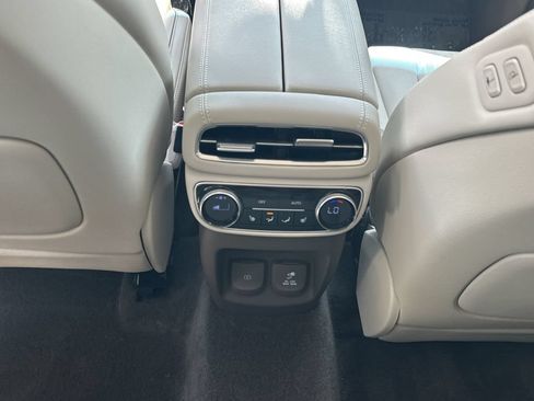 Used 2021 Genesis GV80 2.5T w/ Prestige Package 05 RWD image 15