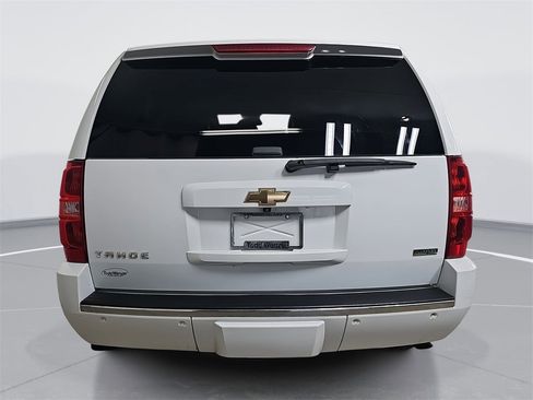 Used 2010 Chevrolet Tahoe LTZ image 5