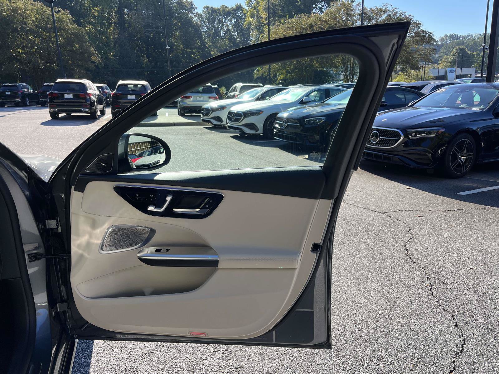 Certified 2025 Mercedes-Benz C 300 4MATIC Sedan image 52