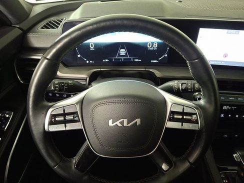 Used 2024 Kia Telluride SX Prestige X-Line image 2