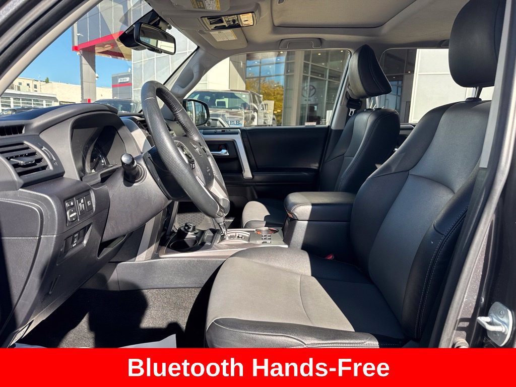 Used 2020 Toyota 4Runner SR5 Premium w/ Moonroof Package AWD/4WD image 11