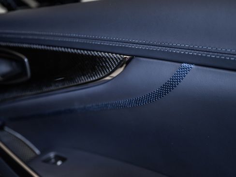 Used 2025 Aston Martin DBX 707 image 45