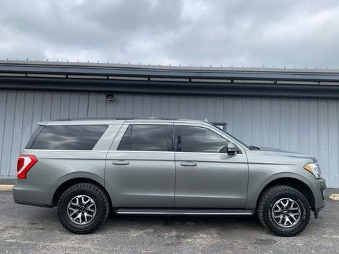 Used 2019 Ford Expedition Max XLT w/ Equipment Group 202A image 7