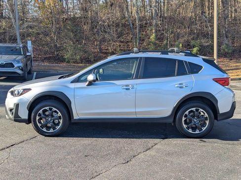 Used 2023 Subaru Crosstrek 2.0i Premium w/ Popular Package #3 image 4