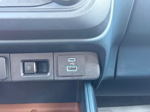 Used 2022 Ford Maverick Lariat w/ Equipment Group 500A Standard AWD/4WD image 18
