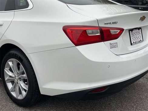 Used 2025 Chevrolet Malibu LT image 12