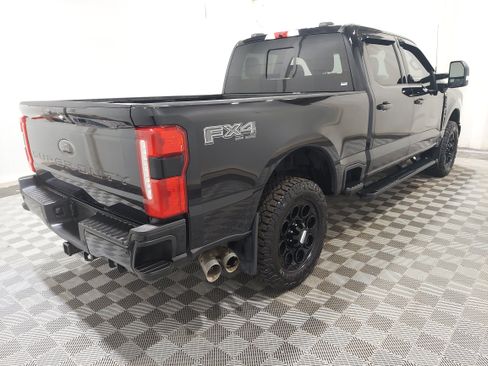 Used 2024 Ford F250 Lariat w/ Lariat Ultimate Package AWD/4WD image 3