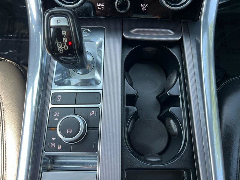 Used 2018 Land Rover Range Rover Sport HSE AWD/4WD image 20