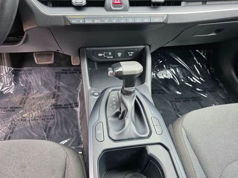 Used 2025 Kia K4 FWD image 21