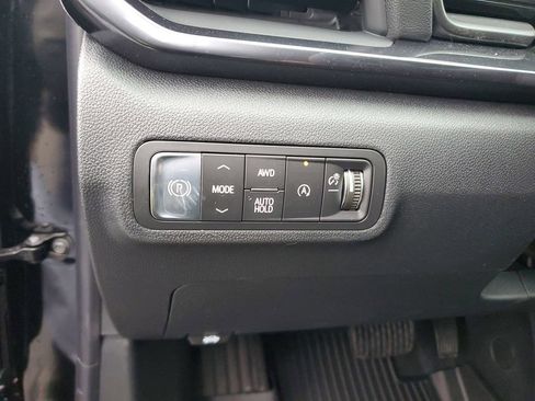 New 2026 GMC Terrain AT4 w/ LPO, Black Badging Package AWD/4WD image 25