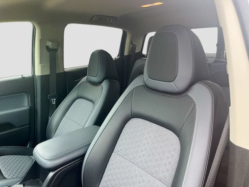 Used 2019 Chevrolet Colorado Z71 AWD/4WD image 20