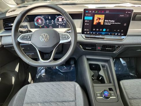New 2026 Volkswagen Tiguan S AWD/4WD image 24