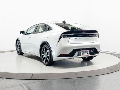 Certified 2025 Toyota Prius Plug-In Hybrid w/ Limited Premium Package FWD image 9