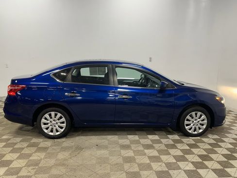 Used 2019 Nissan Sentra S image 4