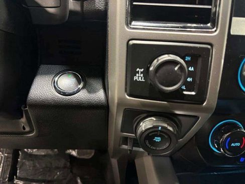 Used 2019 Ford F150 Lariat AWD/4WD image 35