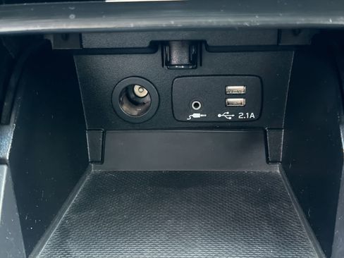 Used 2019 Subaru Legacy 2.5i Limited image 33