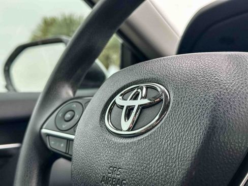 Used 2024 Toyota Camry LE image 28