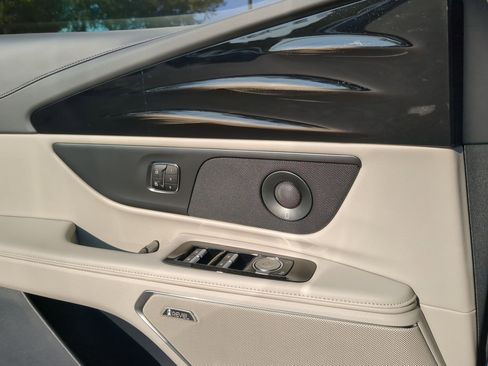 New 2026 Lincoln Nautilus Premier w/ Equipment Group 102A image 12