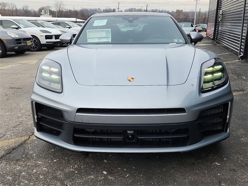 New 2026 Porsche Panamera 4 image 10