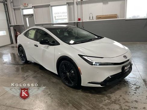 New 2026 Toyota Prius Plug-In Hybrid image 1