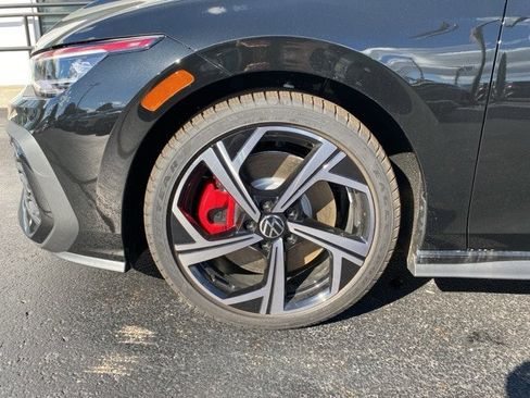 New 2025 Volkswagen GTI SE image 18