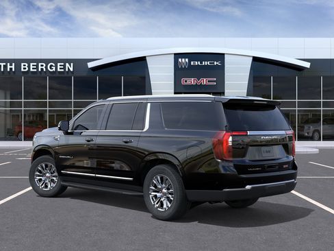 New 2026 GMC Yukon XL Denali w/ Advanced Technology Package AWD/4WD image 3