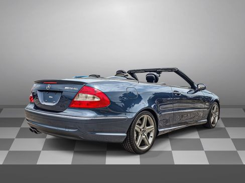 Used 2007 Mercedes-Benz CLK 63 AMG Cabriolet image 6