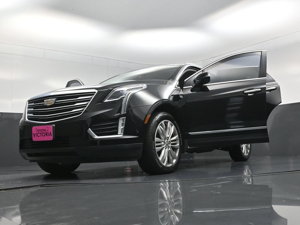 Used 2019 Cadillac XT5 Premium Luxury w/ Driver Assist Package FWD image 28