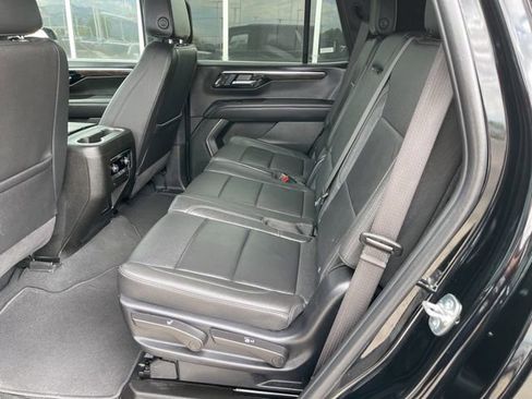 Used 2025 Chevrolet Tahoe LT AWD/4WD image 12