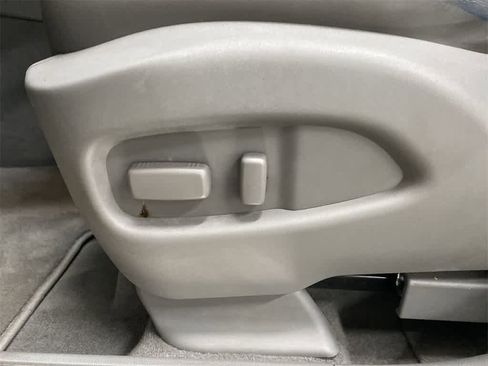 Used 2011 Cadillac SRX 2WD image 15