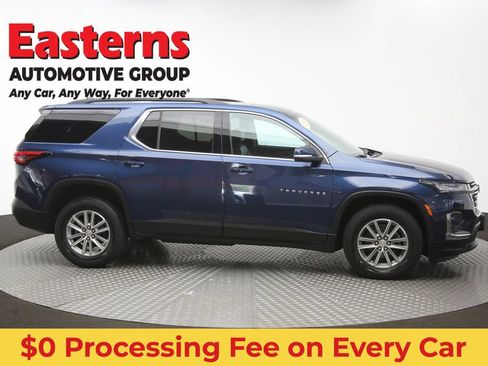 Used 2023 Chevrolet Traverse LT AWD/4WD image 46